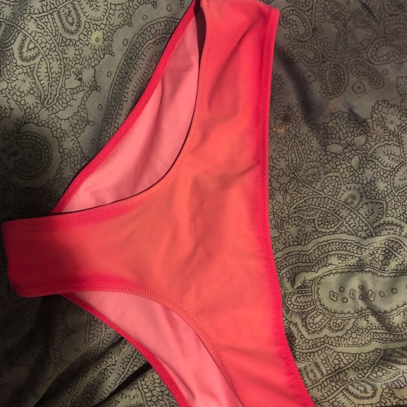 Victorias Secret Pink Cheeky Bikini Bottoms - Picture 1 of 3